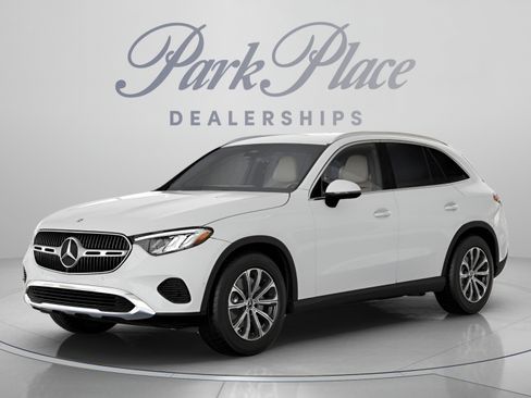 Certified 2026 Mercedes-Benz GLC 300 image 1