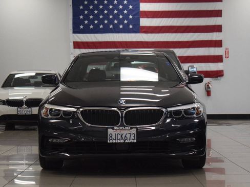 Used 2018 BMW 540i RWD image 9