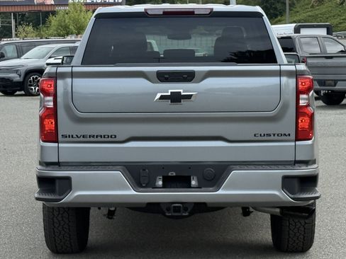 New 2026 Chevrolet Silverado 1500 Custom w/ Turbomax Blackout Package AWD/4WD image 4