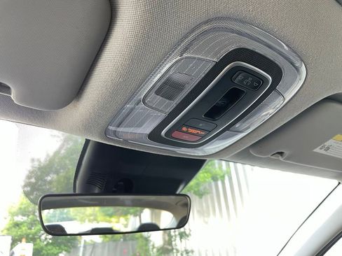 Used 2025 Hyundai Elantra SEL FWD image 21