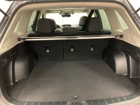 Used 2020 Subaru Forester Premium image 35