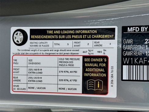 Used 2025 Mercedes-Benz C 300 4MATIC Sedan image 41