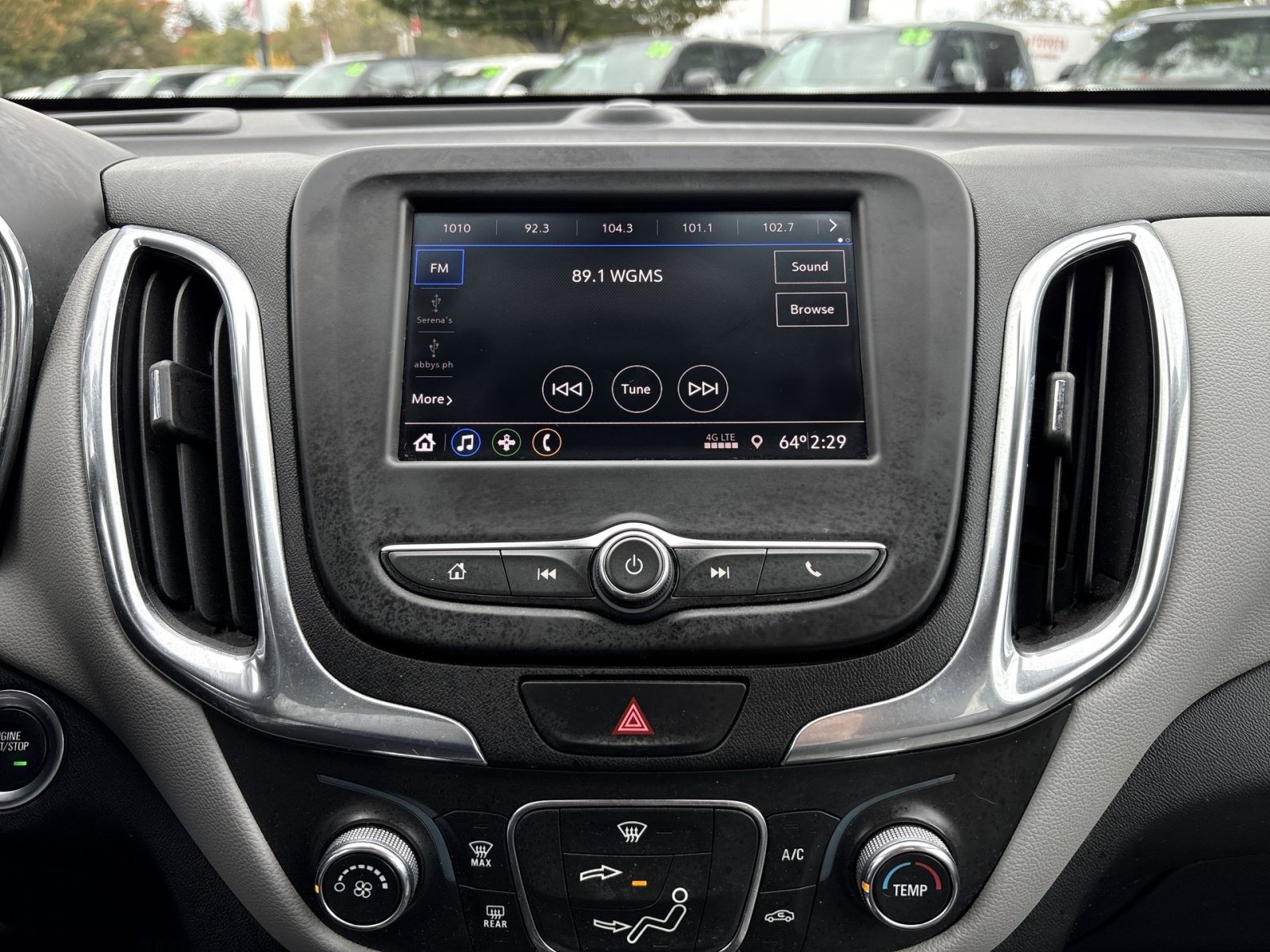 Used 2021 Chevrolet Equinox LS w/ LPO, Blackout Package AWD/4WD image 18