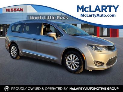 Used 2018 Chrysler Pacifica Touring-L
