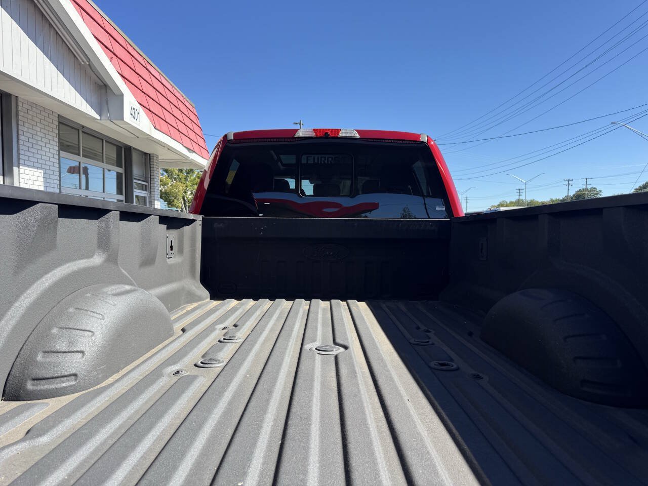 Used 2018 Ford F350 Lariat w/ Lariat Ultimate Package AWD/4WD image 16