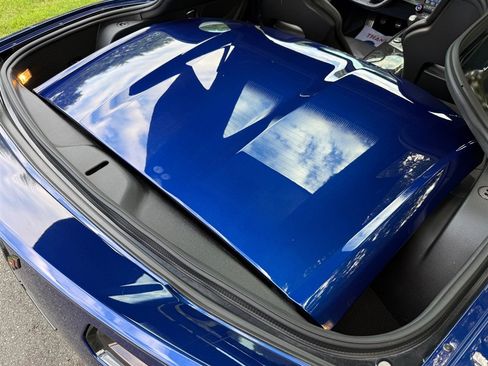 Used 2017 Chevrolet Corvette Stingray Coupe w/ Carbon Flash Badge Package RWD image 59