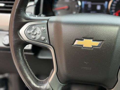 Used 2018 Chevrolet Tahoe Premier AWD/4WD image 38