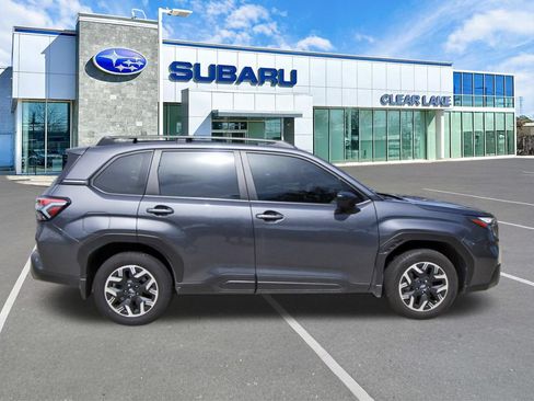 Certified 2025 Subaru Forester AWD/4WD image 7