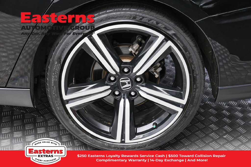 Used 2024 Honda Accord Sport image 9