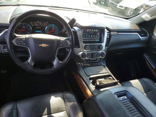 Used 2017 Chevrolet Suburban Premier AWD/4WD image 10