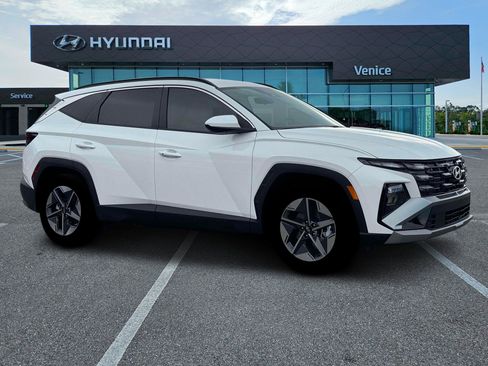 New 2026 Hyundai Tucson SEL FWD image 10