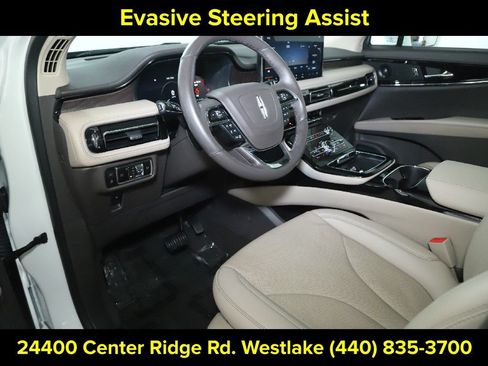 Certified 2023 Lincoln Nautilus Reserve w/ Equipment Group 201A AWD/4WD image 18