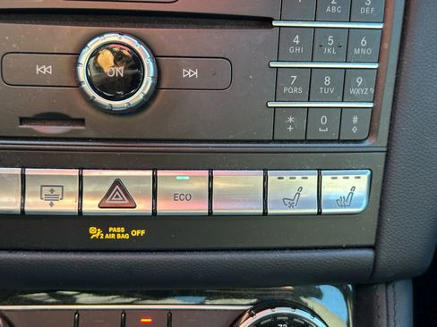 Used 2016 Mercedes-Benz CLS 550 4MATIC image 37