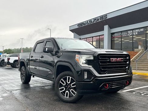 Used 2019 GMC Sierra 1500 AT4 w/ AT4 Premium Package AWD/4WD image 1