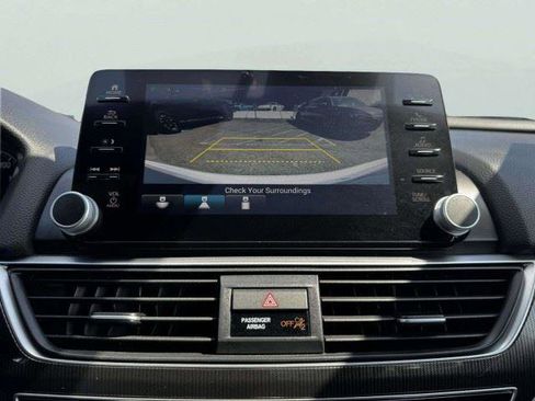 Used 2022 Honda Accord Sport image 29