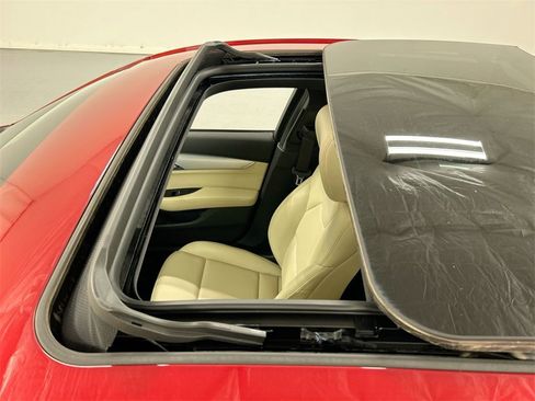 Used 2023 Cadillac CT5 Luxury w/ Sun And Sound Package image 19