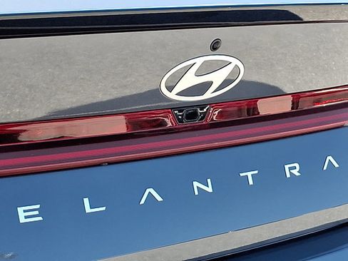 New 2026 Hyundai Elantra SEL Sport Premium image 23