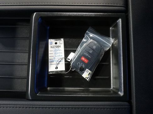 New 2026 Toyota Tundra SR5 image 33