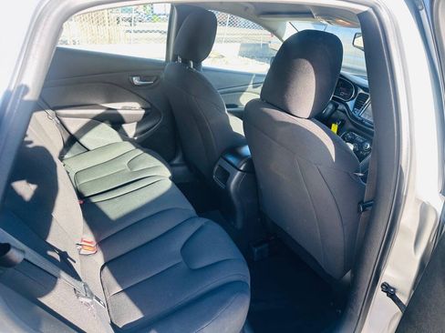 Used 2013 Dodge Dart Aero FWD image 14