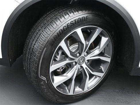 Used 2024 Acura MDX SH-AWD w/ Technology Package image 28