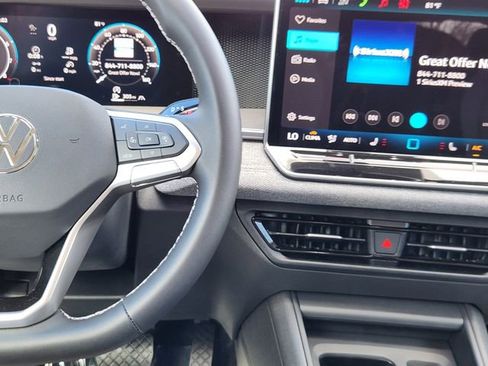New 2026 Volkswagen Tiguan S image 27