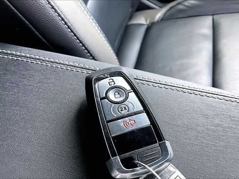Used 2025 Ford Bronco Outer Banks AWD/4WD image 20