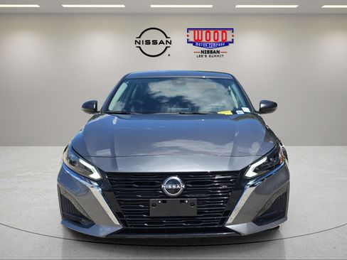 Certified 2025 Nissan Altima 2.5 S FWD image 6