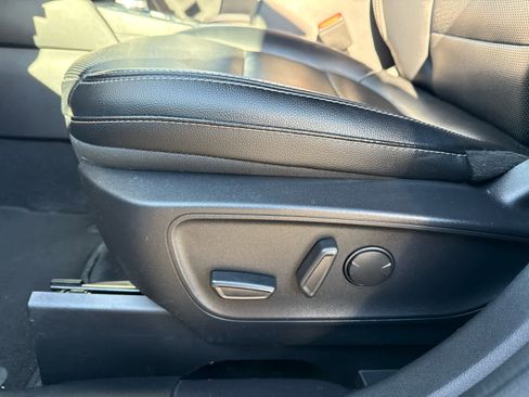 Used 2022 Ford Escape SEL w/ Technology Package image 13