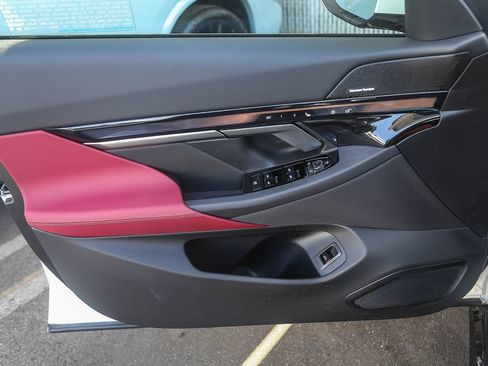New 2027 BMW i5 eDrive40 w/ M Sport Package RWD image 15