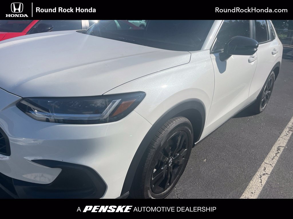 Used 2026 Honda HR-V Sport image 1