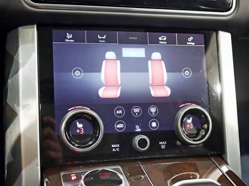 Used 2020 Land Rover Range Rover HSE AWD/4WD image 23