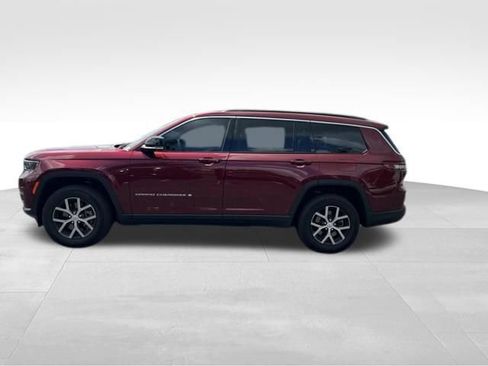Used 2025 Jeep Grand Cherokee L Limited w/ Luxury Tech Group II AWD/4WD image 4