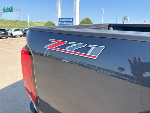 Used 2020 Chevrolet Colorado Z71 RWD image 6
