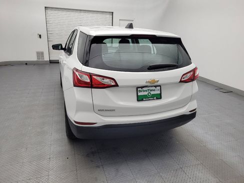 Used 2021 Chevrolet Equinox LS FWD image 6