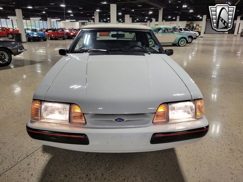 Used 1989 Ford Mustang LX image 5