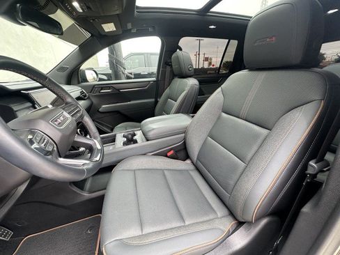 Used 2024 GMC Acadia AT4 AWD/4WD image 15