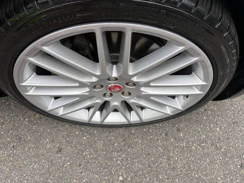 Used 2016 Jaguar XF Prestige RWD image 13
