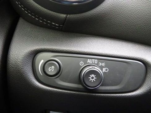 Used 2024 Chevrolet Blazer LT w/ Midnight/Sport Edition image 24