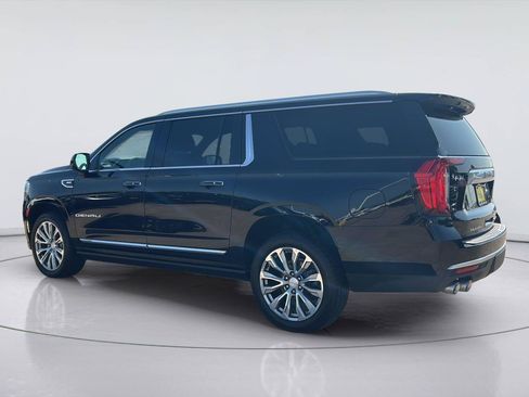 Used 2021 GMC Yukon XL Denali w/ Denali Premium Package RWD image 4