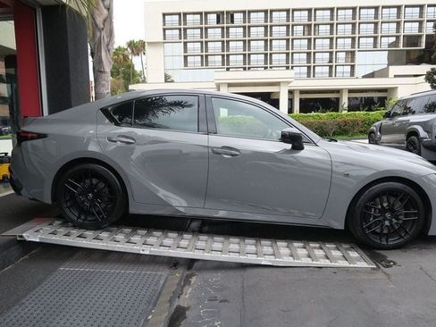 Used 2024 Lexus IS 500 RWD image 5