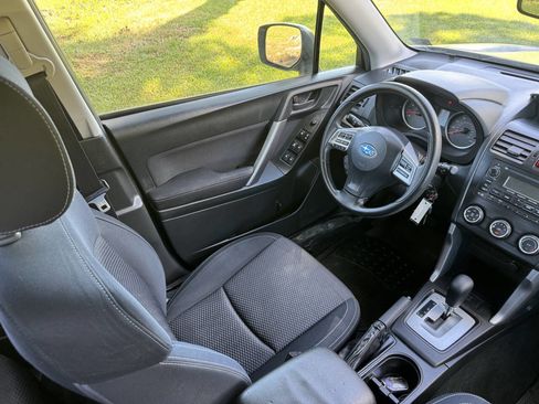 Used 2015 Subaru Forester 2.5i w/ Alloy Wheel Package image 15