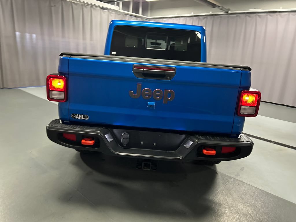 Used 2023 Jeep Gladiator Mojave w/ Cold Weather Group AWD/4WD image 6