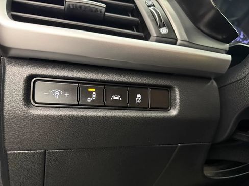 Used 2020 Kia Telluride S w/ S 8 Passenger Seating Package AWD/4WD image 16