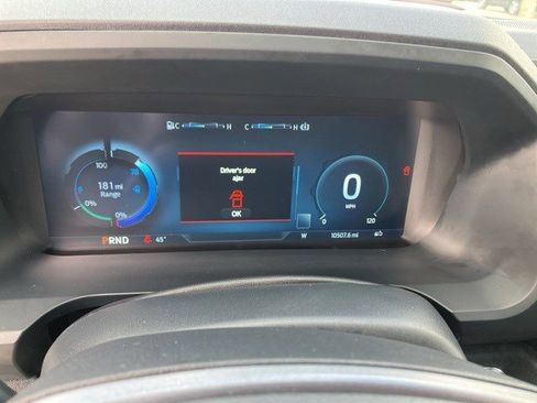 Used 2025 Ford F150 Lightning Lariat image 20