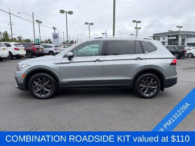 Used 2023 Volkswagen Tiguan SE AWD/4WD image 4