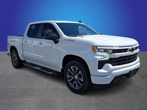 Used 2024 Chevrolet Silverado 1500 RST image 3
