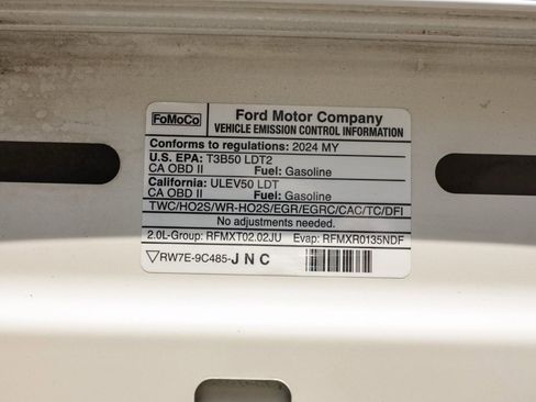 Used 2024 Ford Edge SEL image 33