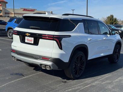 New 2026 Chevrolet Traverse LT w/ LPO, Floor Liner Package