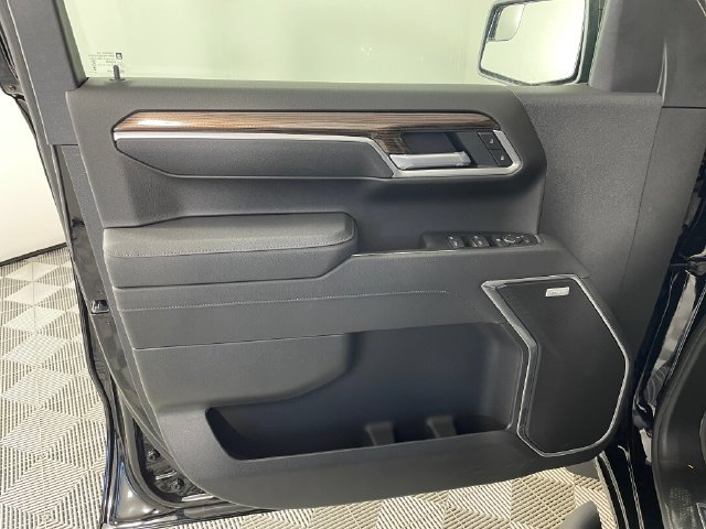 New 2026 Chevrolet Silverado 1500 RST AWD/4WD image 8