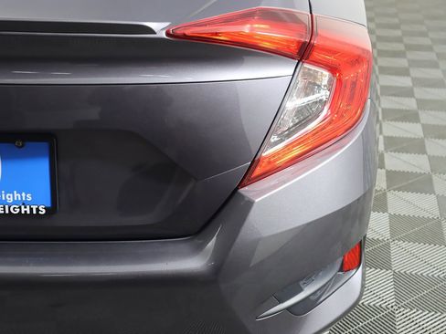 Used 2019 Honda Civic EX image 16